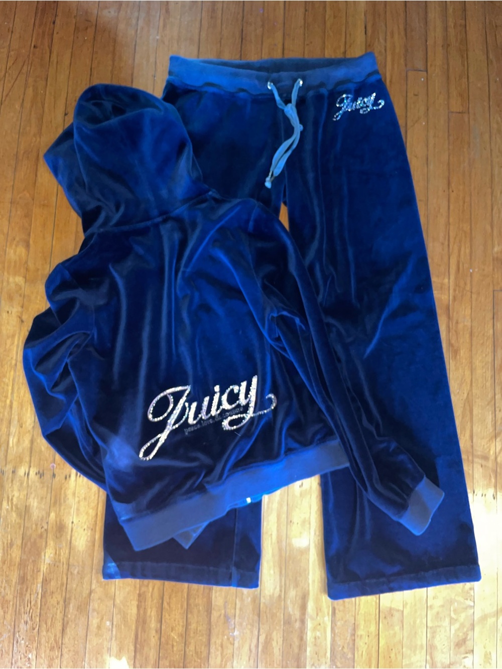 Girls Juicy Couture Navy Velour Matching Set- Hoodie and Sweats